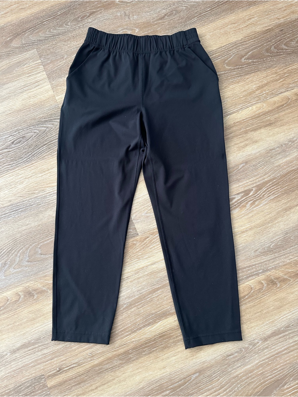 ARITZIA The Group Babaton weekneder Black Stretch Pull-On Pants